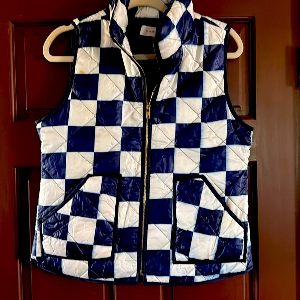 N/WOT, size small checkered vest.